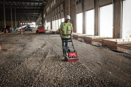 Аккумуляторная виброплита Milwaukee MXF PC50-0 FUEL (Арт. 4933493267)