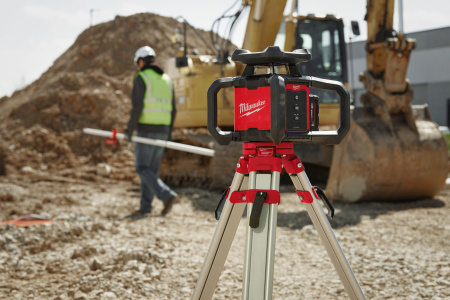 Аккумуляторный ротационный лазерный нивелир с красным лучом Milwaukee M18 RLOH600-201C (Арт. 4933493191)