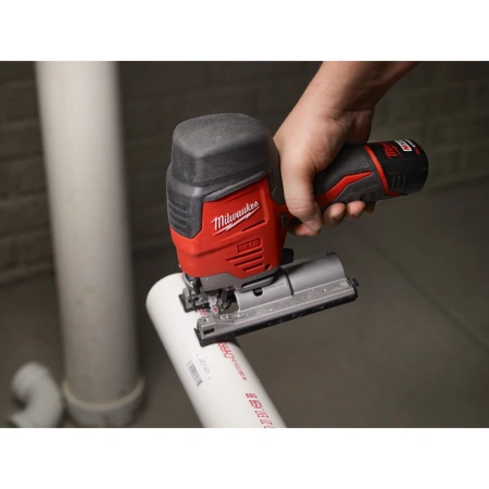 Аккумуляторный лобзик Milwaukee M12 JS-402B  (Арт. 4933441700)