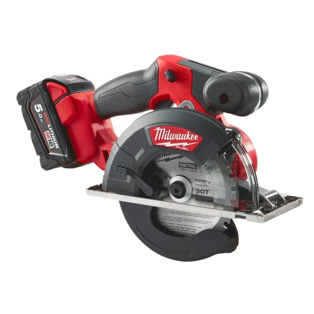 Аккумуляторная циркулярная пила по металлу Milwaukee M18 FMCS-502X FUEL  (Арт. 4933459193)