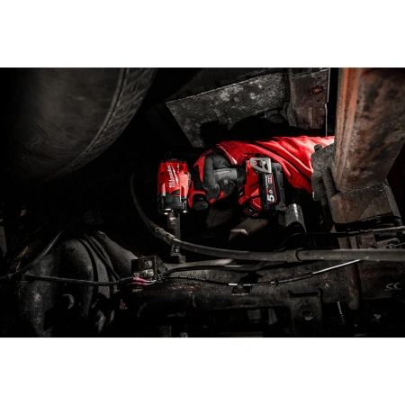Аккумуляторный компактный ударный гайковерт с фиксацией пином Milwaukee M18 FIW2P12-502X FUEL (1/2'')  (Арт. 4933478447)