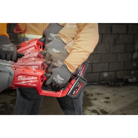Аккумуляторный резьбонарезной инструмент для труб Milwaukee M18 FPT2-121C FUEL  (Арт. 4933478597)