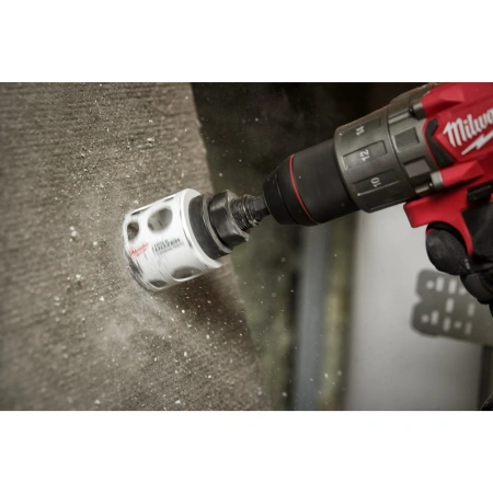 Коронка биметаллическая с твердосплавными зубьями Milwaukee HOLE DOZER CARBIDE 51 мм  (Арт. 49560720)