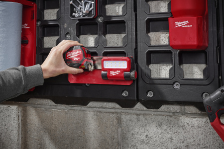 Полка для подвешивания на клипсы/крюки для стеллажной системы Milwaukee PACKOUT (Арт. 4932493377)