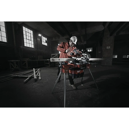 Аккумуляторная торцовочная пила Milwaukee M18 SMS 216-0  (Арт. 4933471057)