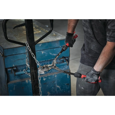 Болторез с телескопической рукояткой Milwaukee 36-46 см  (замена для 48224114) (Арт. 4932464850)