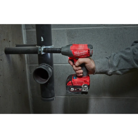 Аккумуляторный ударный гайковерт с фиксацией пином Milwaukee M18 ONEIWP12-502X FUEL ONE-KEY (1/2'')  (Арт. 4933451372)