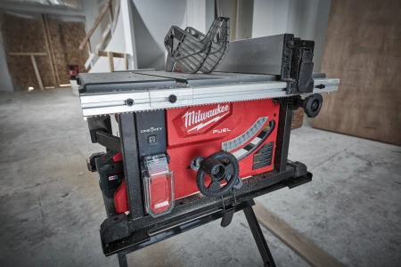 Акк. настольная пила M18 FTS210-121B [FORGE™] (замена для 4933464225) (Арт. 4933499179)