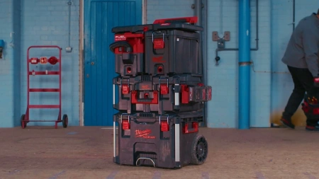 Держатель для батарей M18 с боковым креплением Milwaukee PACKOUT (Арт. 4932498645)