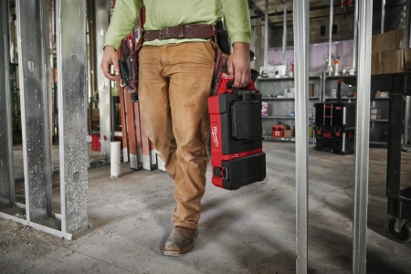 Аккумуляторный светодиодный фонарь с функцией зарядного устройства Milwaukee M12 POAL-0 PACKOUT (Арт. 4933480473)