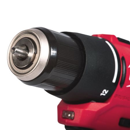 Аккумуляторная ударная дрель-шуруповерт Milwaukee M12 BLPDRC-202C (замена для 4933441940) (Арт. 4933500422)