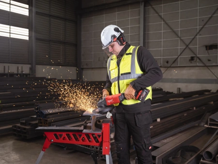 Аккумуляторная углошлифовальная машина (УШМ, Болгарка) Milwaukee M18 ONEFLAG230 XPDB-122C [FORGE™] FUEL ONE-KEY 230мм (замена для 4933478783) (Арт. 4933499242)