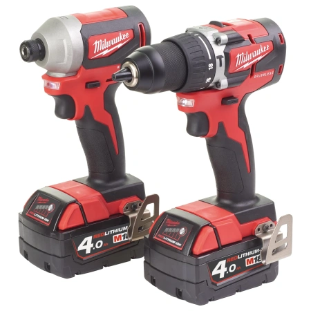 Набор инструментов Milwaukee M18 CBLPP2A-402C  (Арт. 4933464536)