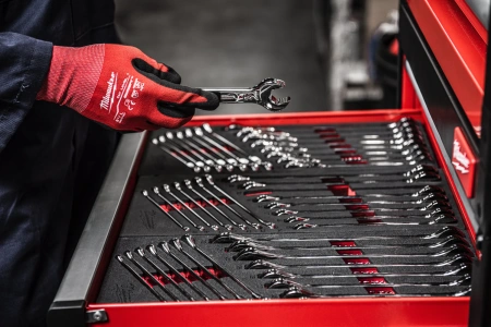 Набор гаечных метрических ключей с трещоткой в накидной части Milwaukee MAX BIT в ложементе (15 шт.) (Арт. 4932479828)