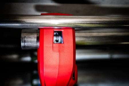 Аккумуляторный труборез для труб из нержавеющей стали и меди Milwaukee M12 PCSS54-0 (Арт. 4933498374)