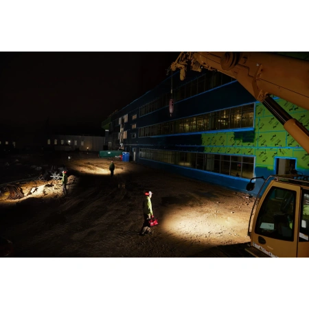 Аккумуляторный налобный, светодиодный фонарь, заряжаемый через USB Milwaukee L4 HL-VIS-201  (Арт. 4933471389)