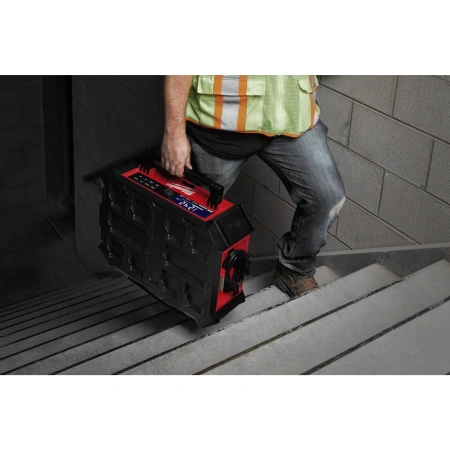 Аккумуляторное радио DAD+/зарядное устройство Milwaukee M18 PRCDAB+-0 PACKOUT с Bluetooth  (Арт. 4933472112)