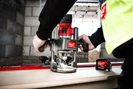 Аккумуляторный фрезер Milwaukee M18 FR12-0X (Арт. 4933493304)