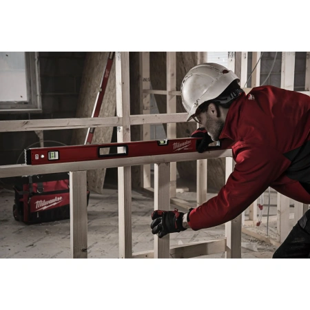 Уровень Milwaukee REDSTICK Backbone™ 180 см  (Арт. 4932459070)