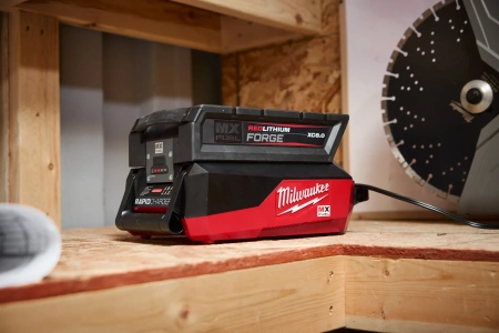 Зарядное устройство быстрое MXF FC (Арт. 4933498547)