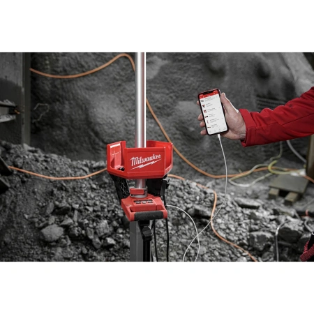 Аккумуляторная светодиодная мачта освещения с функцией зарядки Milwaukee M18 HOSALC-0 TRUEVIEW™ (Арт. 4933478116)
