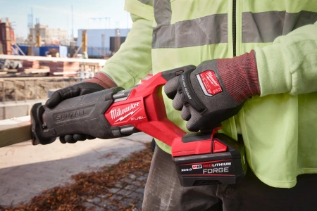 Перчатки Milwaukee AVS Pad Pro Cut D рабочие с защитой от удара, XL/10 (Арт. 4932498504)