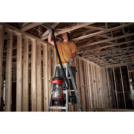 Аккумуляторный ранцевый пылесос Milwaukee M18 FBPV-0 FUEL  (Арт. 4933464483)