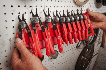 Набор съемников Milwaukee внеш./внутр. стопорных колец 9ед. на планке (Арт. 4932492496)