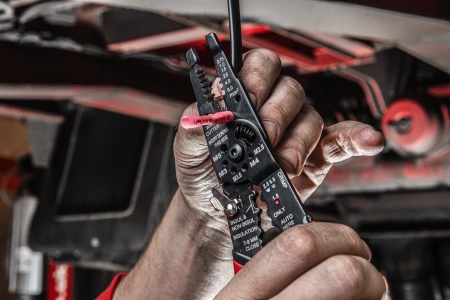 Комбинированные кусачки для зачистки проводов Milwaukee (Арт. 4932493816)