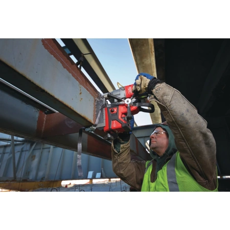 Аккумуляторная дрель на магнитной станине с постоянным магнитом Milwaukee M18 FMDP-502C FUEL  (Арт. 4933451012)