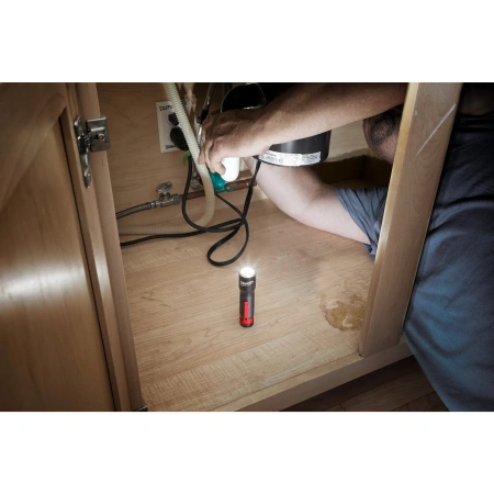 Фонарь светодиодный на батарейках Milwaukee ML-LED  (Арт. 4933464825)