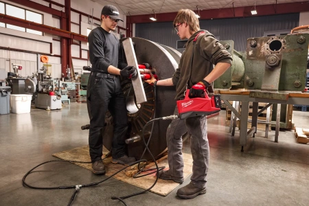 Аккумуляторный гидравлический насос Milwaukee M18 HMP700-501 (Арт. 4933493921)