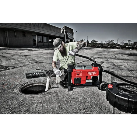 Аккумуляторная секционная прочистная машина Milwaukee M18FSSM-121 FUEL ONE-KEY  (Арт. 4933471410)