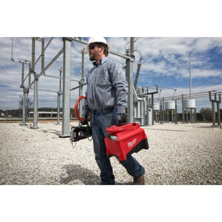 Аккумуляторный вспомогательный гидравлический насос Milwaukee M18 HUP700-121 [FORGE™] (Li-Ion12Ач) (замена для 4933471813) (Арт. 4933499335)