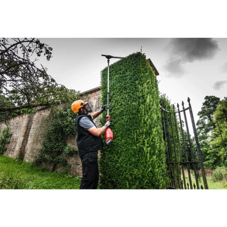 Акк. кусторез штанговый M18 FHETE22-802 [FORGE™] (Арт. 4933498516)