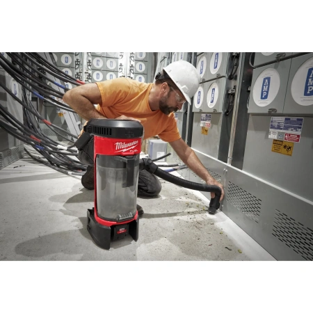 Аккумуляторный ранцевый пылесос Milwaukee M18 FBPV-0 FUEL  (Арт. 4933464483)
