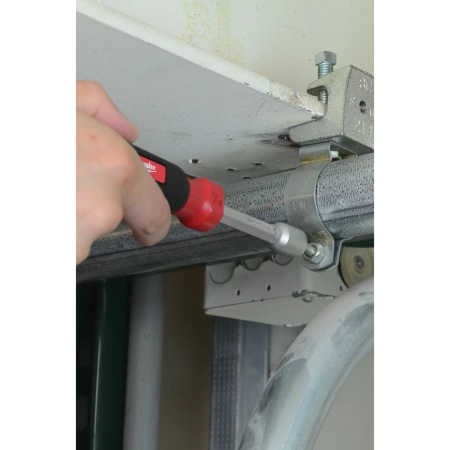 Отвертка торцевая магнитная Milwaukee HOLLOWCORE™ сквозная SW5 (отверстие под М2.5) (Арт. 48222531)