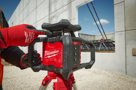 Аккумуляторный ротационный лазерный нивелир с красным лучом Milwaukee M18 RLOH600-201C (Арт. 4933493191)
