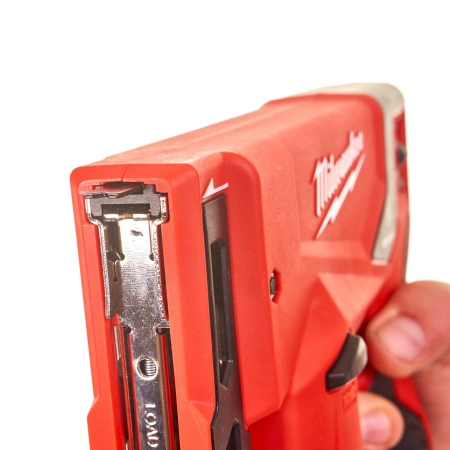 Аккумуляторный степлер Milwaukee M12 BST-0  (Арт. 4933459634)