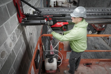 Аккумуляторная установка алмазного сверления Milwaukee MXF DCD150-302CKIT FUEL (Арт. 4933471835)