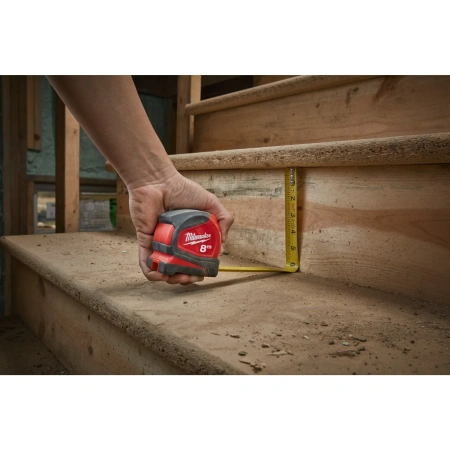 Рулетка Milwaukee Pro Compact 8м / ширина 25 мм  (Арт. 4932459594)