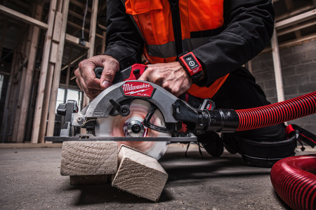 Аккумуляторная компактная циркулярная пила по дереву Milwaukee M12 FCS442-502X (замена для 4933448235) (Арт. 4933493489)