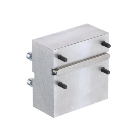 Вставка Milwaukee T = 50 мм. Необходима для вставки между двигателем и стойкой. Для диаметров коронок > 250 мм и максимально 350 мм. Входит в комплект к стойке DR 350T. для дрелей DCM2 250C, DCM2 350C   (Арт. 4932399736)