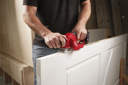 Аккумуляторный рубанок Milwaukee M12 BLP-402X (Арт. 4933492851)