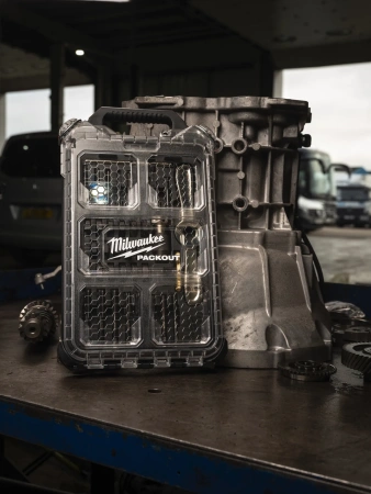 Метчики и плашки метрические набор 38ед. с рукояткой Hex-LOK™ 2-в-1 в органайзере PACKOUT™ (Арт. 4932498721)