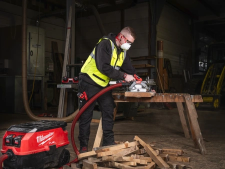 Аккумуляторная циркулярная пила по дереву Milwaukee M18 FCS66GR3-0 FUEL (Арт. 4933493491)