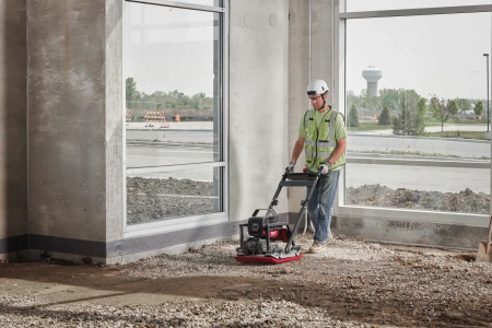 Аккумуляторная виброплита Milwaukee MXF PC50-0 FUEL (Арт. 4933493267)