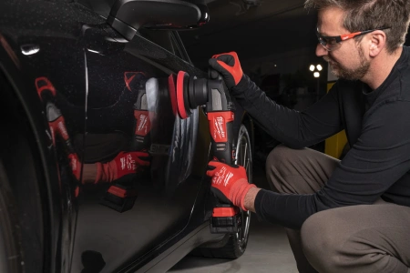 Аккумуляторная орбитальная полировальная машина Milwaukee M18 FROP15-502X FUEL (Арт. 4933478835)