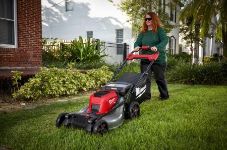 Акк. самоходная газонокосилка M18 F2LM53-122 [FORGE™] (замена для 4933479585) (Арт. 4933499213)