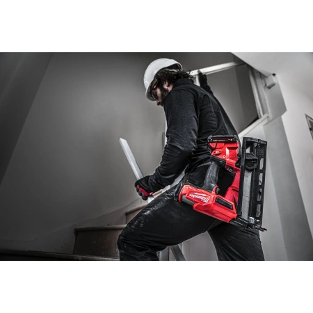 Аккумуляторный гвоздезабиватель(нейлер) с наклонным магазином Milwaukee M18 FN16GA-202X FUEL (Арт. 4933478092)